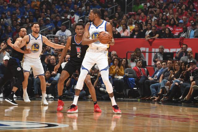 欧冠巅峰对决!大巴黎90分钟难破国米钢铁防线