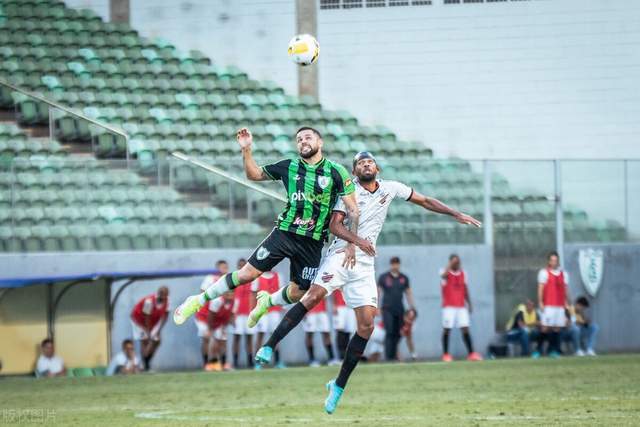 皇马已搞定利物浦后卫阿诺德 下一目标拜仁阿方索